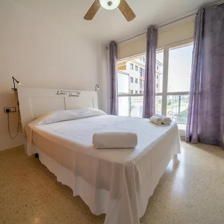 Homeholidaysrentals Style - Costa Barcelona Apartment